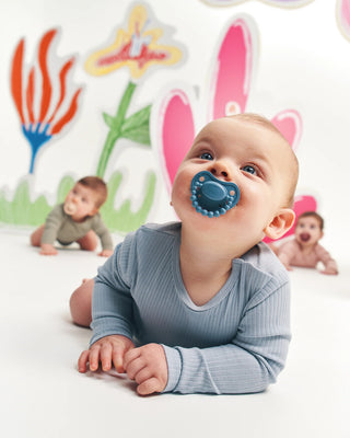 LUU Kids Smoczek pozycjonujący - Cloudy Blue